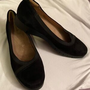 Elegant Black Women's Shoes
